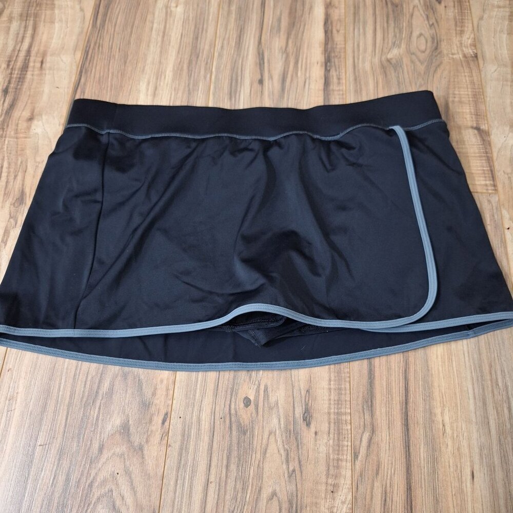Lands End Womens Black Skort 18